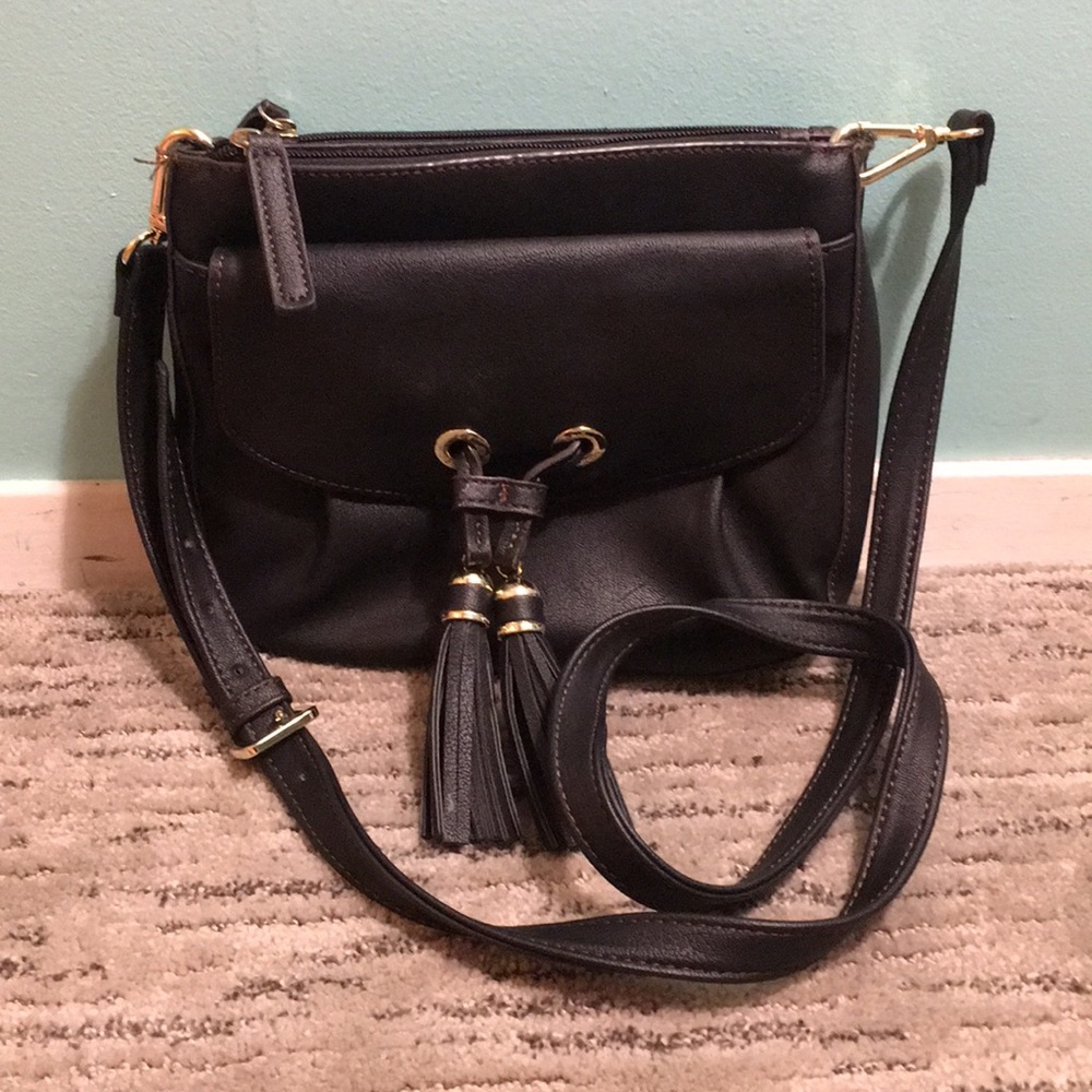 Liz Claiborne Crossbody Bag